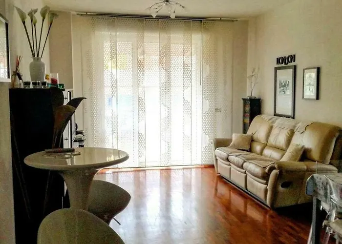 100 Viale Italia Lägenhet La Spezia